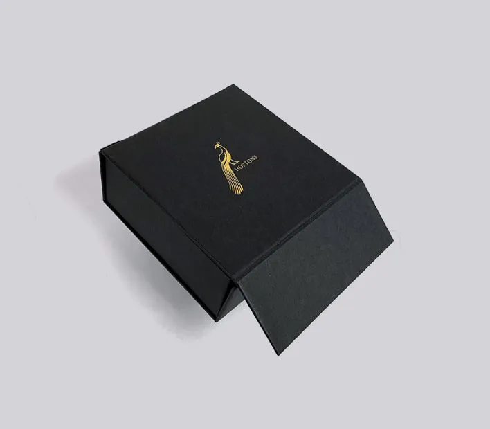 Hortons collapsible box with goild foil logo.